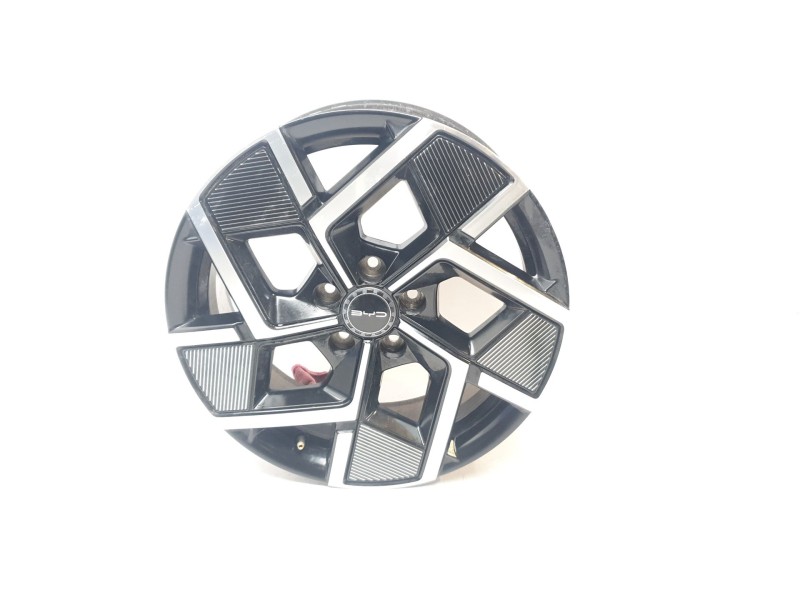 Recambio de llanta para byd atto 3 ev referencia OEM IAM SC2E3101010D  
