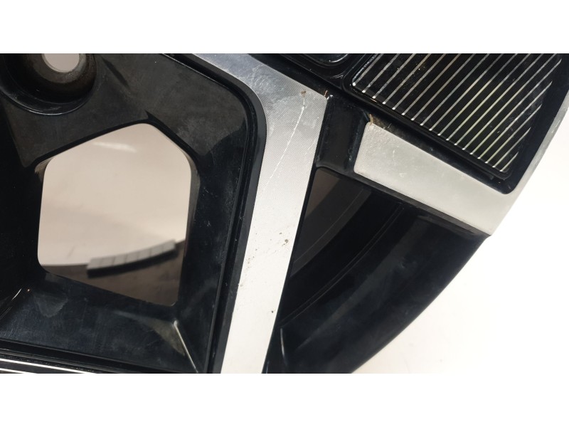 Recambio de llanta para byd atto 3 ev referencia OEM IAM SC2E3101010D  