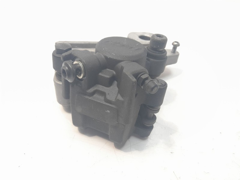 Recambio de pinza de freno trasera derecha para yamaha mt-09 (7.2013) referencia OEM IAM 2DR2580W0000  