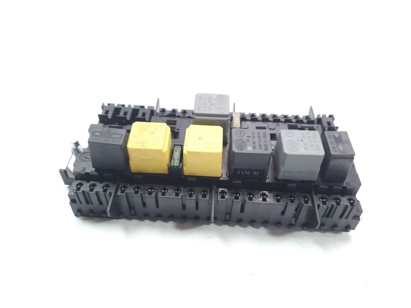 Recambio de caja reles / fusibles para mercedes-benz clase gla (w156) gla 200 cdi (156.908) referencia OEM IAM A2469067100  
