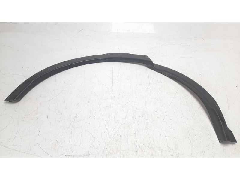 Recambio de aletin trasero derecho para land rover discovery sport pure referencia OEM IAM FK72290E22  