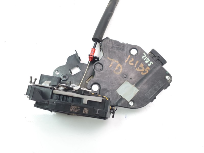 Recambio de cerradura puerta trasera derecha para land rover discovery sport (l550) 2.0 d 4x4 referencia OEM IAM CPLA26412EG  