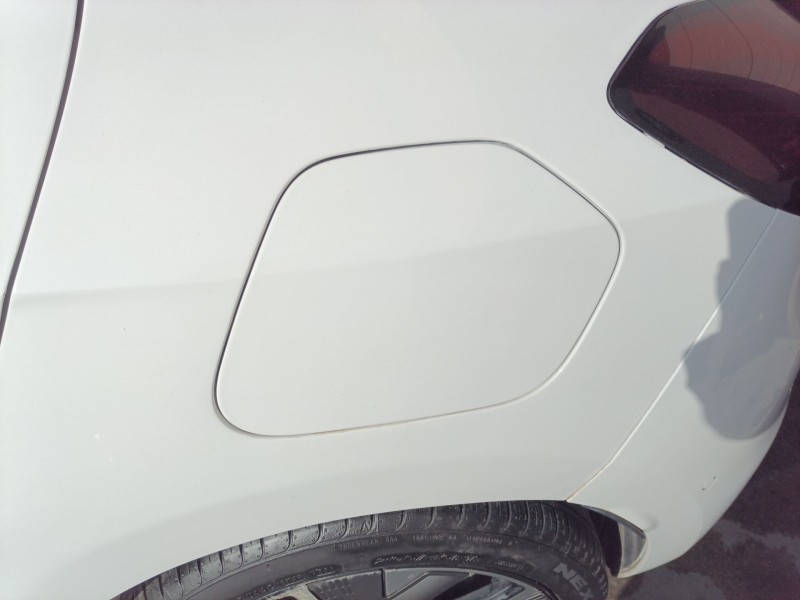 Recambio de tapa exterior combustible para opel corsa f (p2jo) corsa-e (68) referencia OEM IAM   