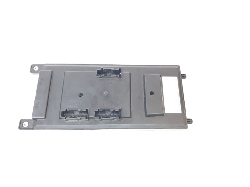 Recambio de caja reles / fusibles para land rover discovery sport pure referencia OEM IAM FK7214F041AD  