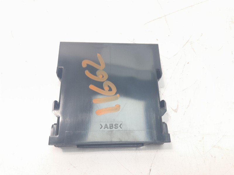 Recambio de modulo electronico para toyota rav4 referencia OEM IAM 8934042080 1881004341 