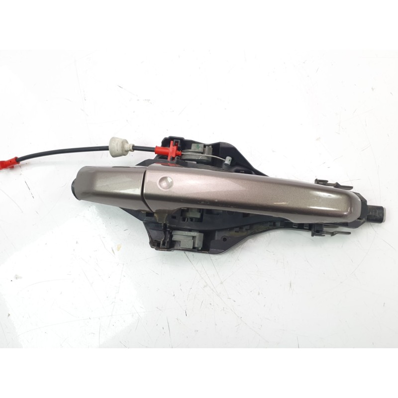 Recambio de maneta exterior trasera derecha para land rover discovery sport (l550) 2.0 d 4x4 referencia OEM IAM FK72224A82  