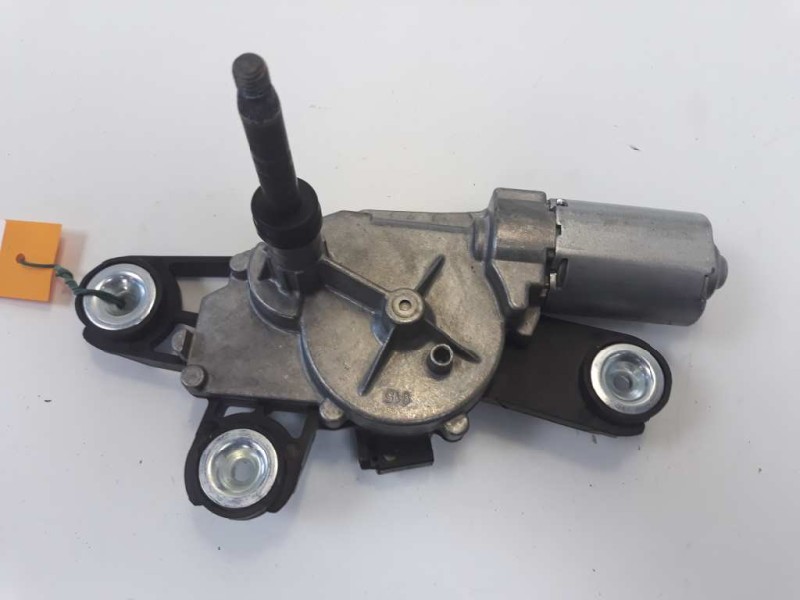 Recambio de motor limpia trasero para ford fiesta (cb1) trend referencia OEM IAM 8A61A17K441AA 0390201860 