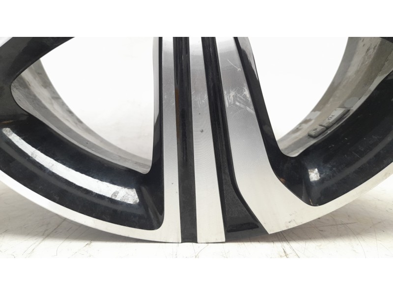 Recambio de llanta para mg mg zs suv 1.5 vti referencia OEM IAM 11513290  