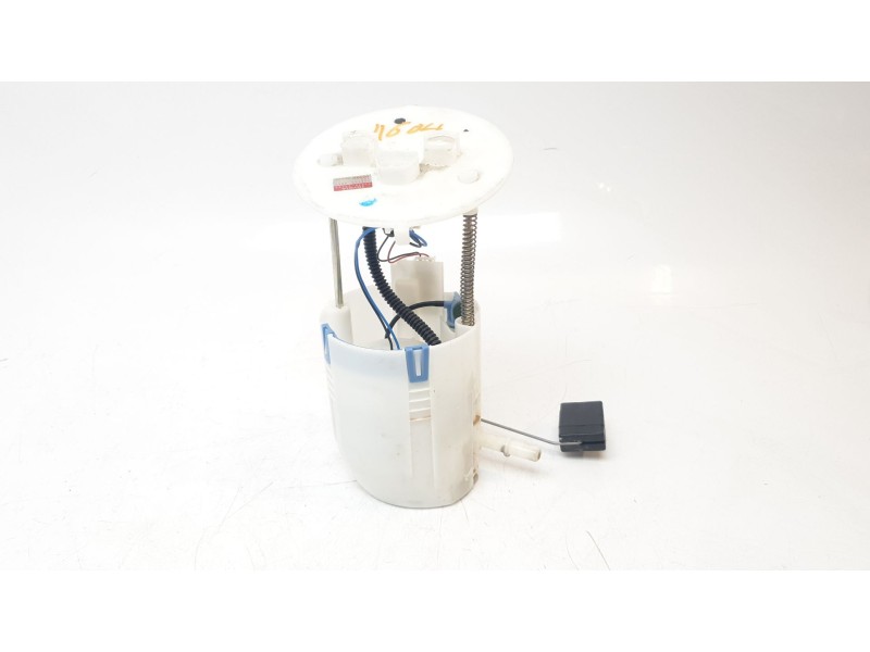 Recambio de bomba combustible para lexus xe2 is300h referencia OEM IAM 2921000842 7702053190 