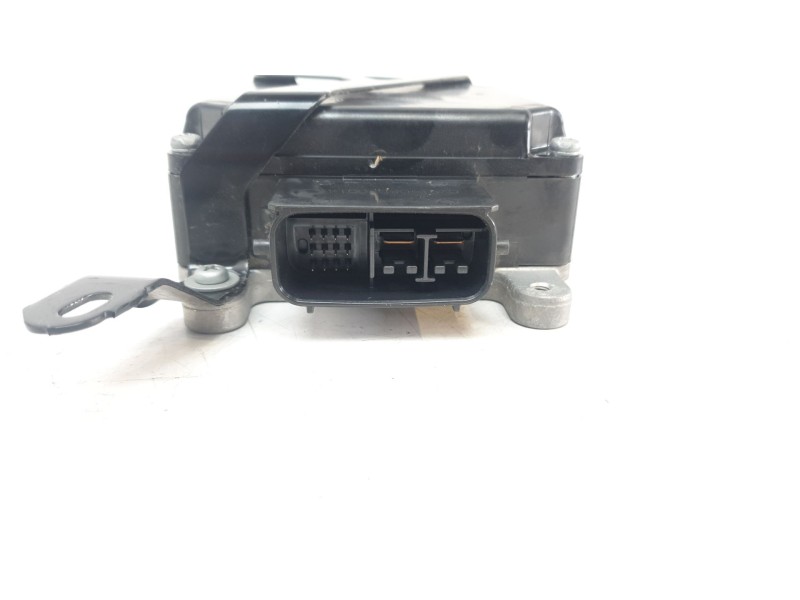 Recambio de modulo electronico para lexus xe2 is300h referencia OEM IAM 8965053430  