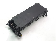 Recambio de caja reles / fusibles para mercedes-benz clase gla (w156) gla 200 cdi (156.908) referencia OEM IAM A2465400040  