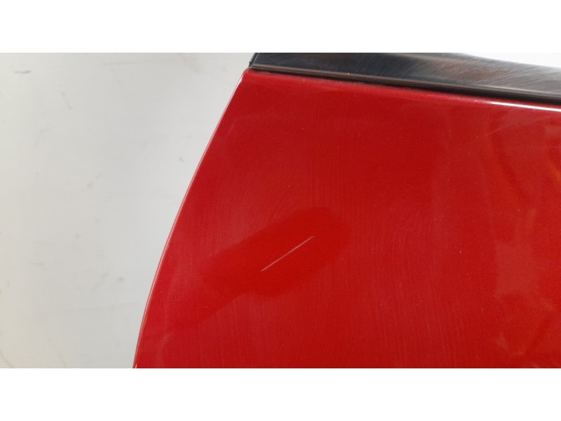 Recambio de puerta trasera derecha para kia xceed drive referencia OEM IAM 77004J7800  