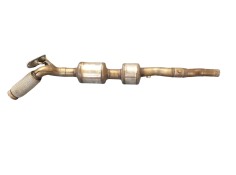 Recambio de catalizador para volkswagen touran (5t1) edition bmt referencia OEM IAM 05L131701K 05L131701L  2