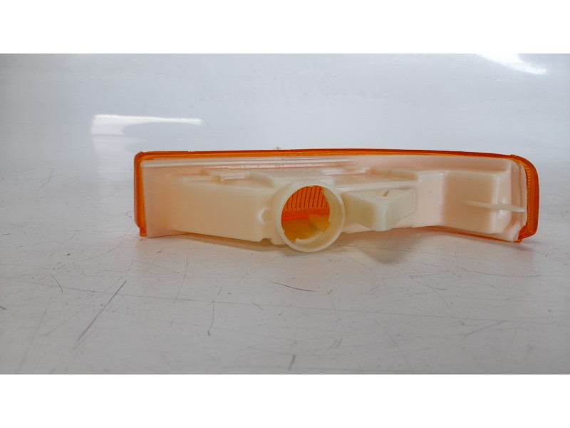 Recambio de piloto delantero derecho para renault 5 (b/c40) referencia OEM IAM RN0194005 103F19022120 RN0194005