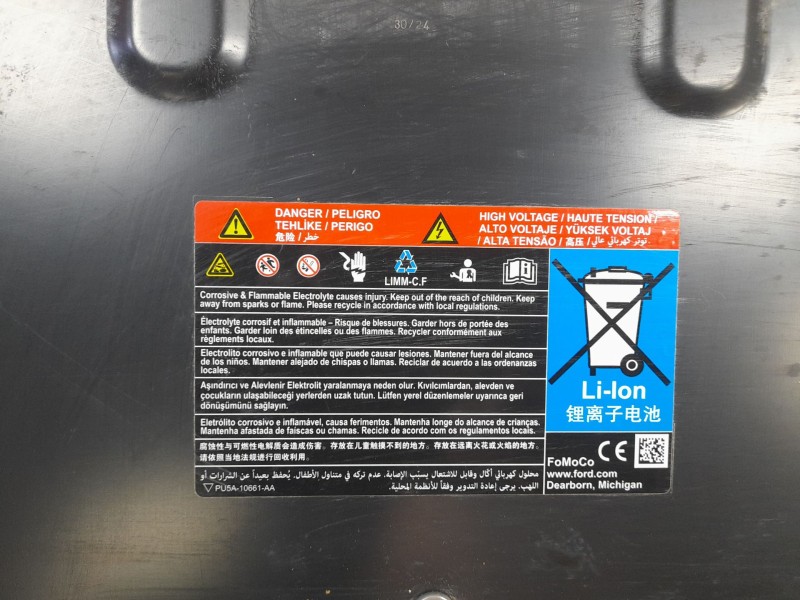 Recambio de bateria para ford kuga iii (dfk) 2.5 fhev referencia OEM IAM LX6810B759GH  
