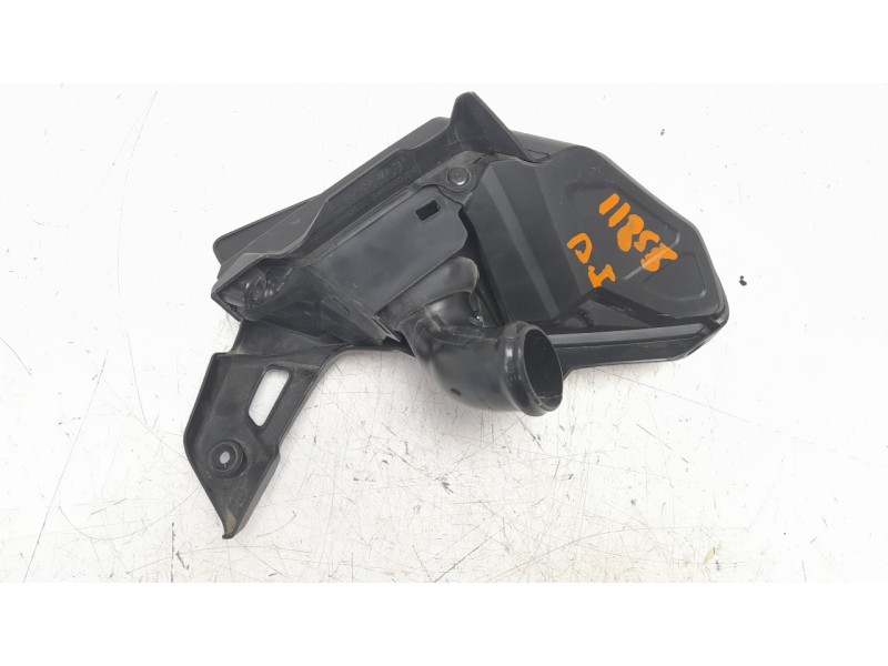 Recambio de carenado delantero izquierdo para honda cb 650r referencia OEM IAM 64431MKND500  