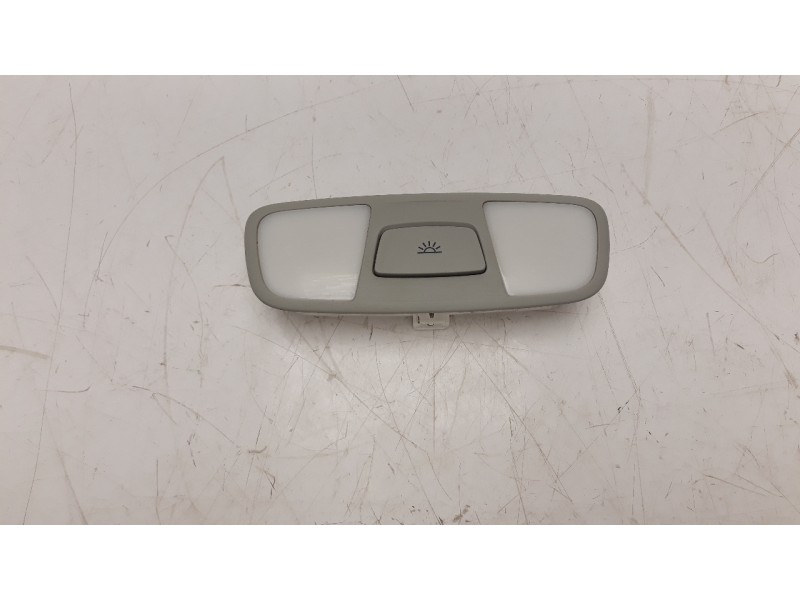 Recambio de luz interior para audi a3 sportback (8va) 2.0 16v tdi referencia OEM IAM 8V0947111  