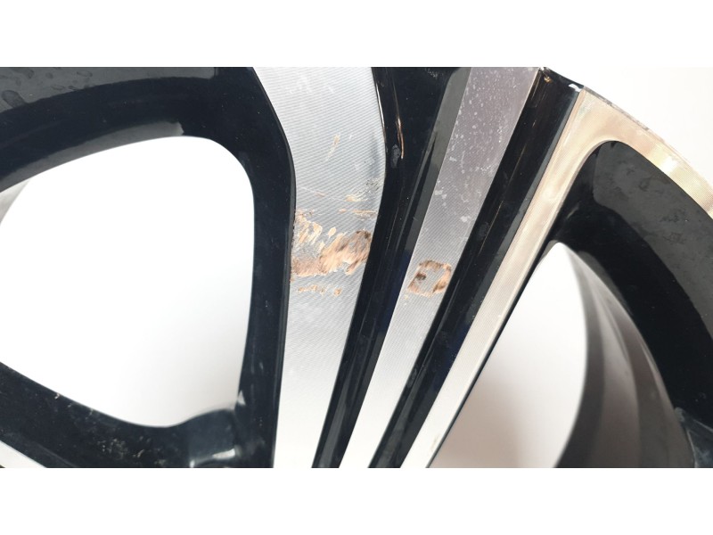 Recambio de llanta para mg zs comfort referencia OEM IAM 11513290  