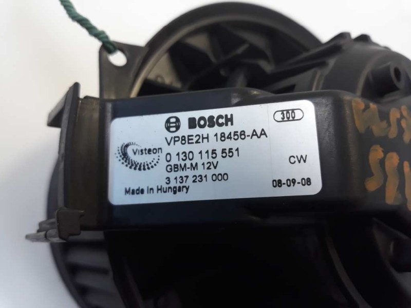 Recambio de ventilador calefaccion para ford fiesta (cb1) trend referencia OEM IAM VP8E2H18456AA 0130115551 3137231000