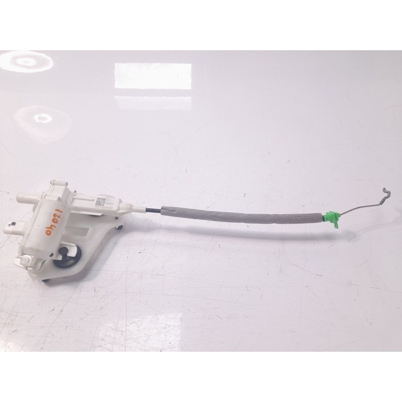 Recambio de tapa exterior combustible para mercedes-benz clase gla (bm 247) gla 200 (247.787) referencia OEM IAM A0999068600  