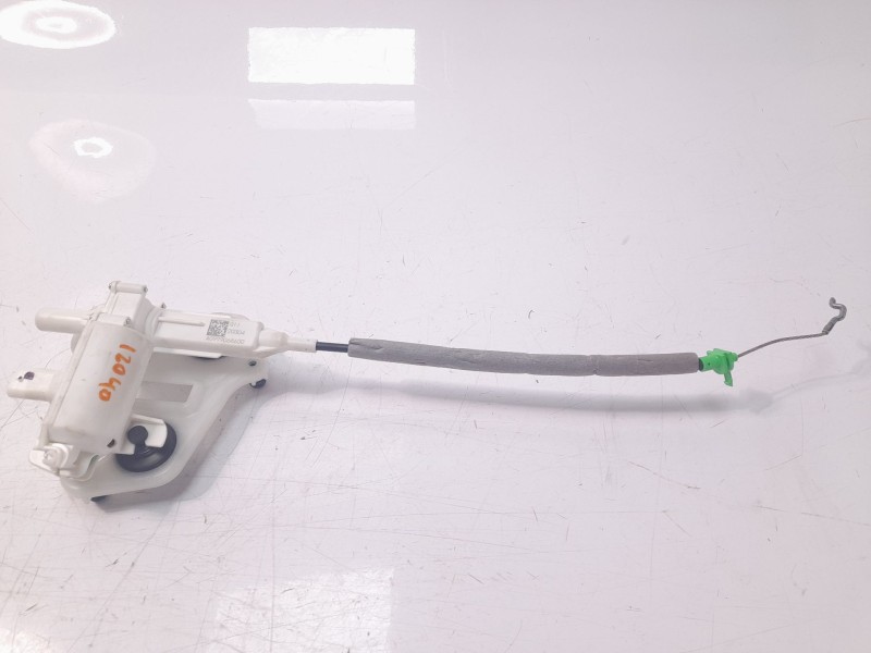 Recambio de tapa exterior combustible para mercedes-benz clase gla (bm 247) gla 200 (247.787) referencia OEM IAM A0999068600  