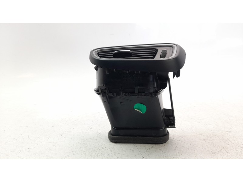 Recambio de rejilla aireadora para renault kadjar 1.6 tce energy referencia OEM IAM 687605128R  