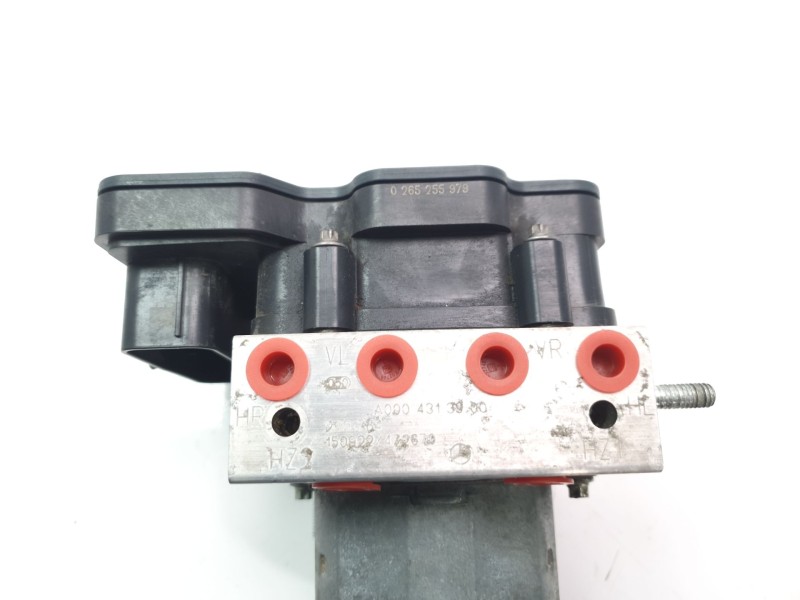Recambio de abs para mercedes-benz clase gla (w156) gla 200 cdi (156.908) referencia OEM IAM A0004313900  