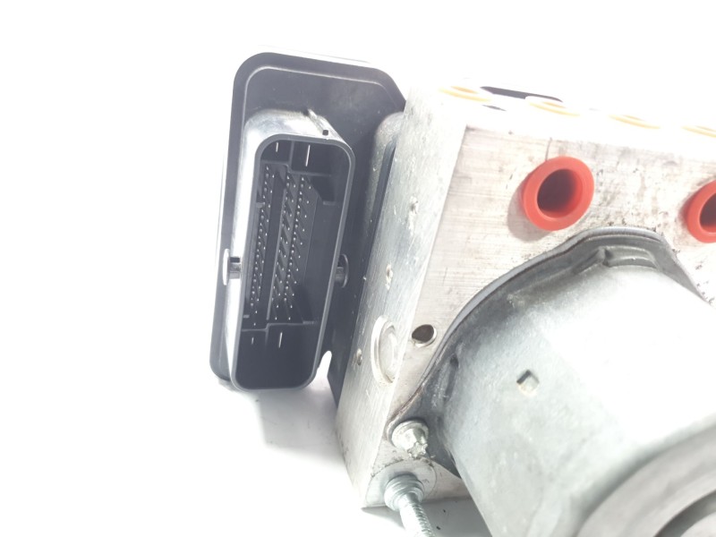 Recambio de abs para mercedes-benz clase gla (w156) gla 200 cdi (156.908) referencia OEM IAM A0004313900  