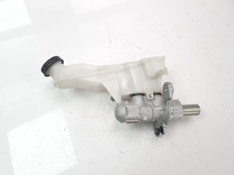 Recambio de bomba freno para mercedes-benz clase gla (w156) gla 200 cdi (156.908) referencia OEM IAM A2464300301  