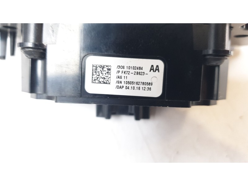 Recambio de palanca freno para land rover discovery sport pure referencia OEM IAM FK722B623  