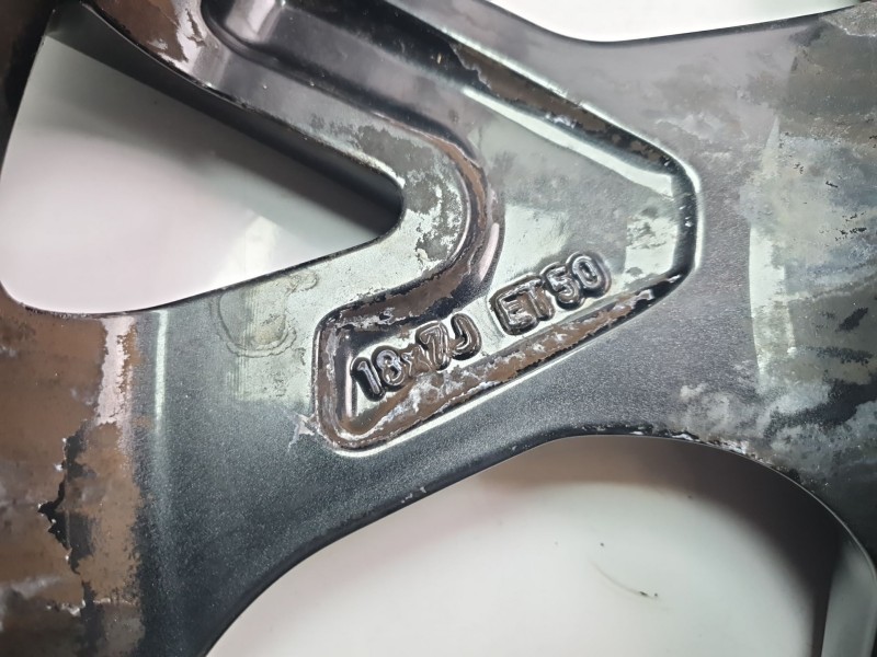 Recambio de llanta para toyota c-hr (_x1_) 1.8 hybrid (zyx10_, zyx11_) referencia OEM IAM 42611YY840  