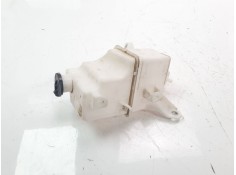 Recambio de deposito expansion para toyota rav4 referencia OEM IAM 2811B0   2