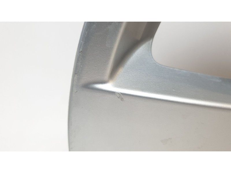 Recambio de llanta para subaru outback (bs) 2.0 d awd (bsd) referencia OEM IAM 28111al020  