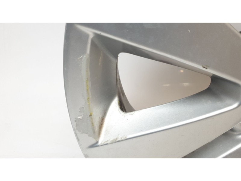 Recambio de llanta para subaru outback (bs) 2.0 d awd (bsd) referencia OEM IAM 28111al020  