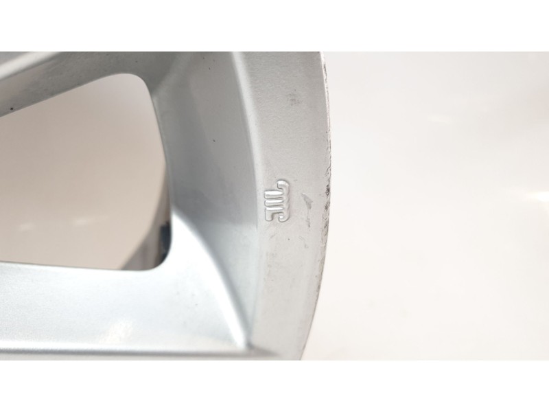 Recambio de llanta para subaru outback (bs) 2.0 d awd (bsd) referencia OEM IAM 28111al020  