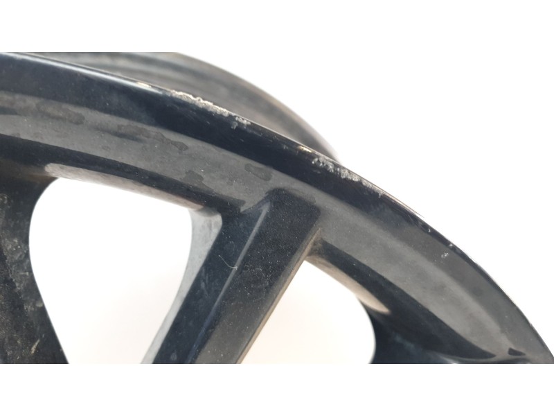 Recambio de llanta para toyota corolla station wagon (_e21_) 2.0 hybrid (mzeh12) referencia OEM IAM PW45702008  