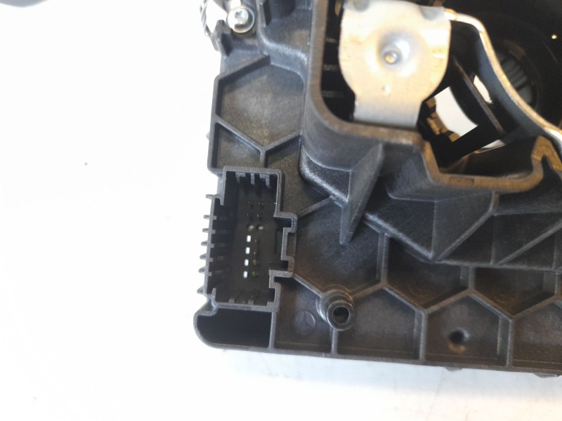 Recambio de mando multifuncion para mercedes-benz clase a berlina (bm 177) a 250 e (177.186) referencia OEM IAM 10288129  