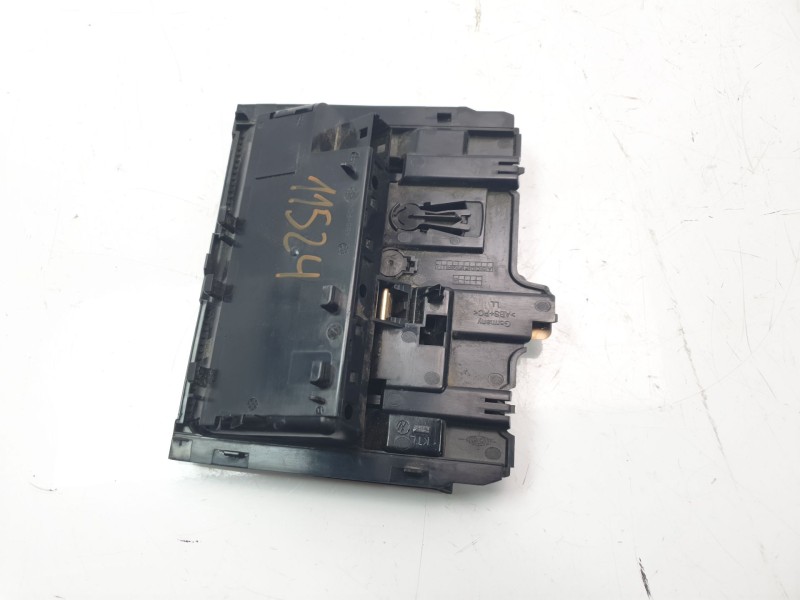 Recambio de cenicero para volkswagen passat lim. (3g2) 1.8 tsi referencia OEM IAM 3G1863071  