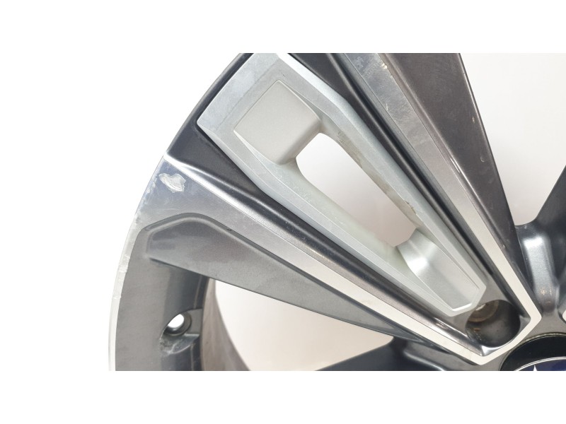Recambio de llanta para subaru solterra yeam15 solterra referencia OEM IAM 4261142890  
