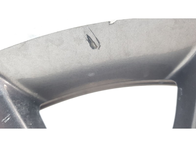 Recambio de llanta para subaru solterra yeam15 solterra referencia OEM IAM 4261142890  
