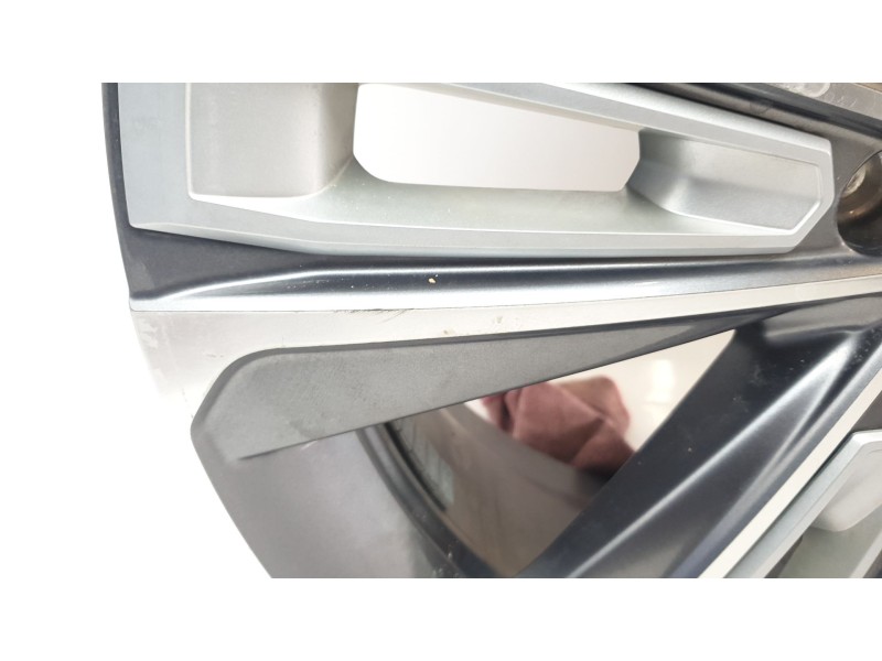 Recambio de llanta para subaru solterra yeam15 solterra referencia OEM IAM 4261142890  