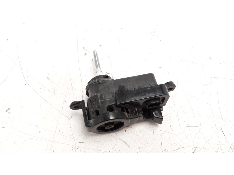 Recambio de motor regulacion faros para hyundai tucson 1.7 crdi cat referencia OEM IAM 4192104060  