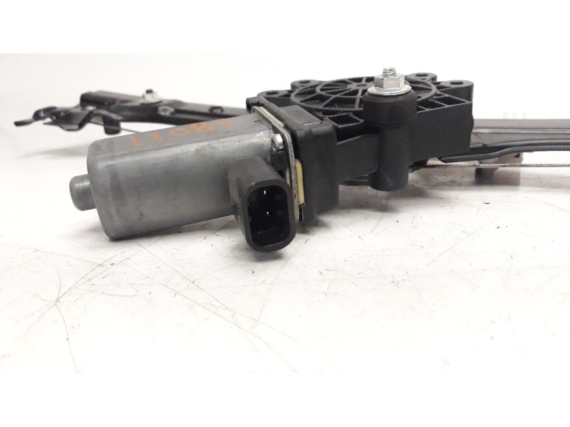 Recambio de elevalunas delantero derecho para fiat nuova 500 (150) 1.2 cat referencia OEM IAM 52204607  