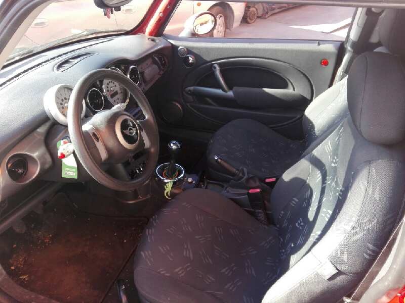 mini mini (r50,r53) del año 2005