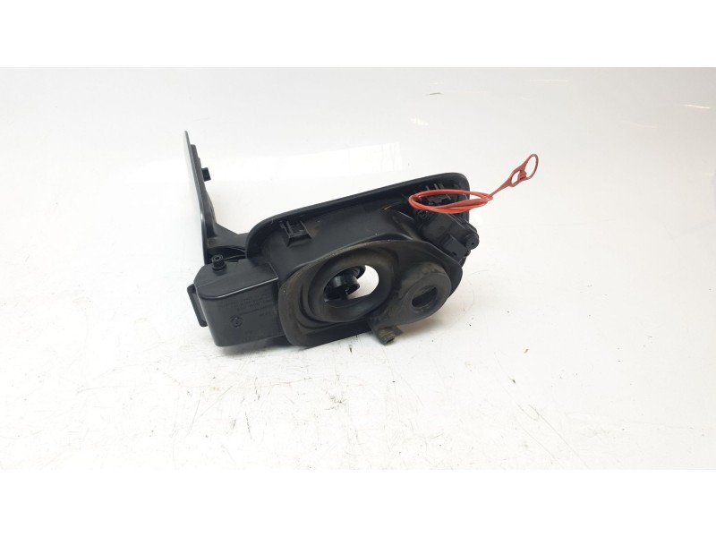 Recambio de tapa exterior combustible para audi a4 avant (8w5) básico referencia OEM IAM 8W0809907GRU  