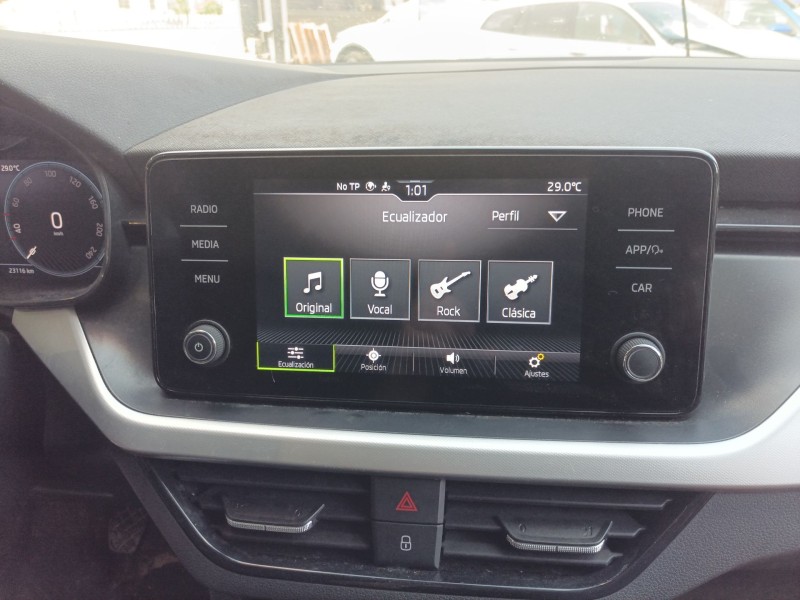 Recambio de pantalla multifuncion para skoda kamiq (nw4) 1.0 tsi referencia OEM IAM   