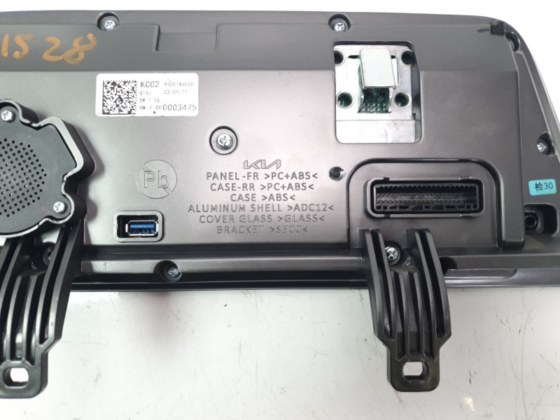 Recambio de cuadro instrumentos para kia niro referencia OEM IAM 94001AT020  