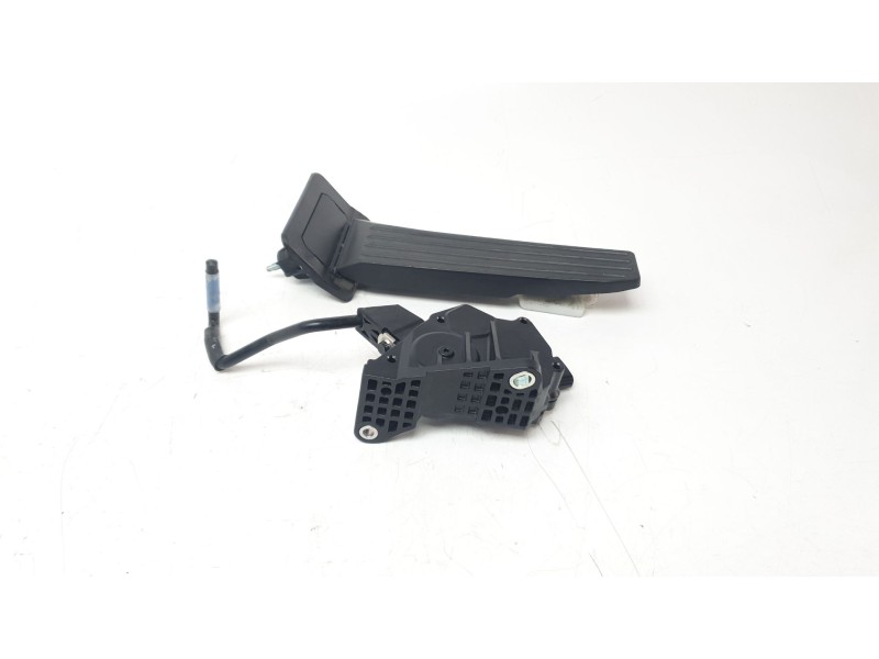 Recambio de potenciometro pedal para lexus xe2 is300h referencia OEM IAM 7811030170 1988002070 