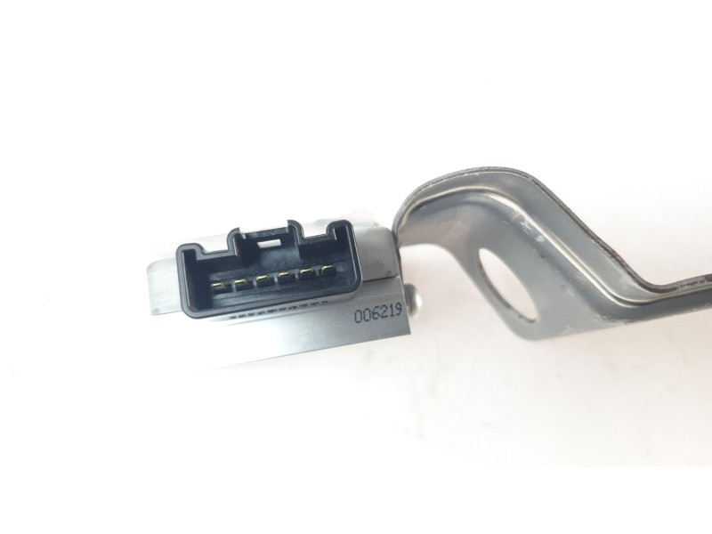 Recambio de modulo electronico para lexus xe2 is300h referencia OEM IAM 8957053030  