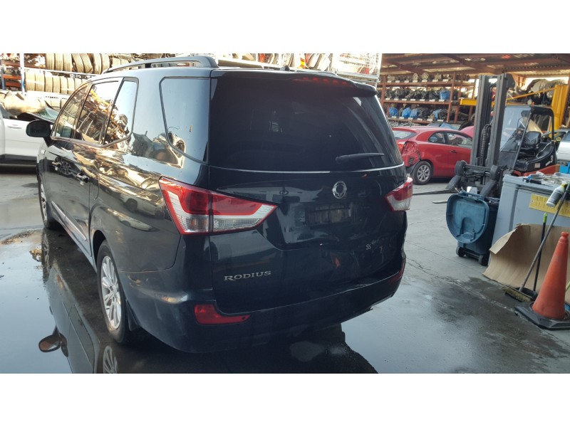 ssangyong rodius del año 2014